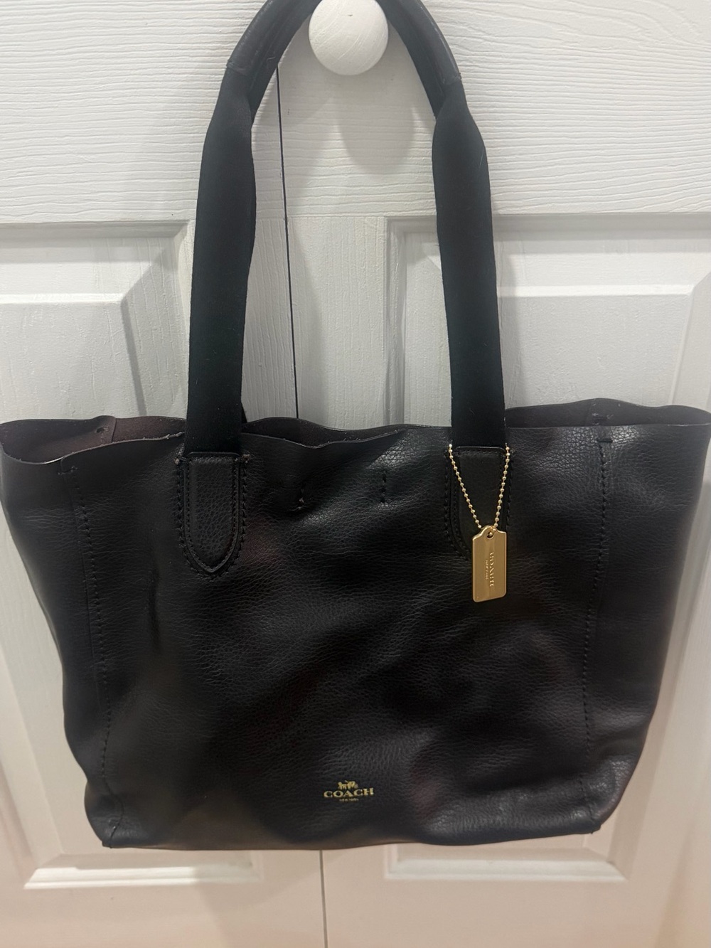 Coach Derby Tote Pebble Leather Shoulder Bag Black W/ Gold Coach Tag